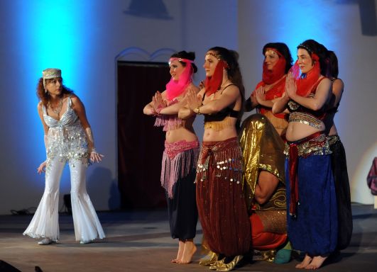 Aladin und Dschinn