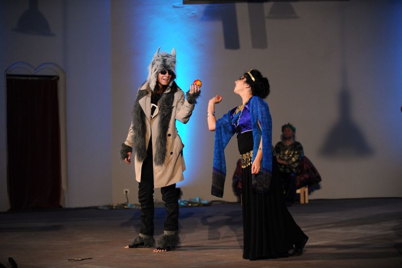 B�se Stiefmutter und Wolf